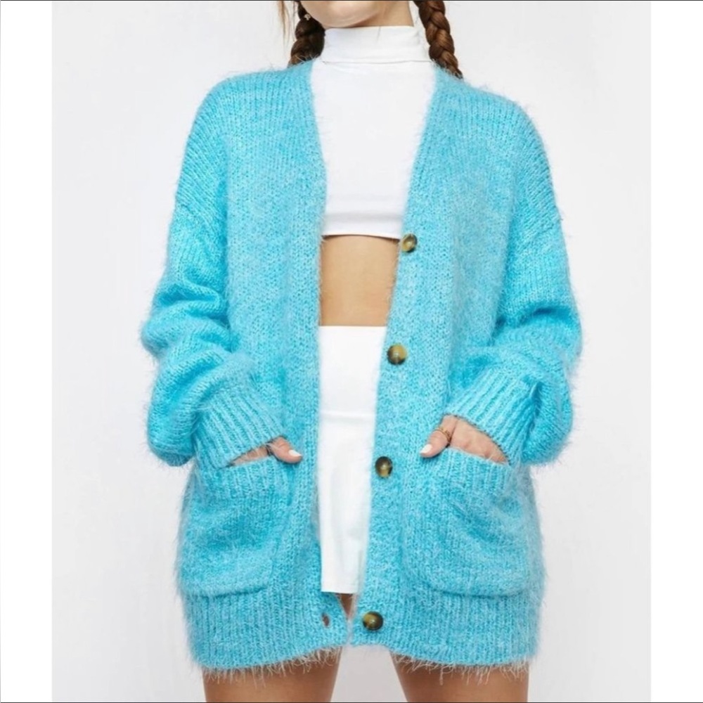 FREE PEOPLE Nevermind oversized Cardigan in Blue Butterfly NWT - Size XSmal